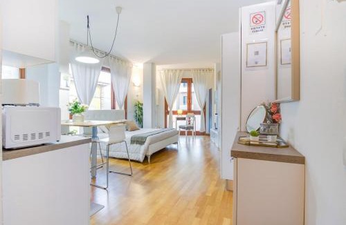 Pisa City Centre Apartment | Exclusive suite - 5 min from the Tower of Pisa - WiFi AC
