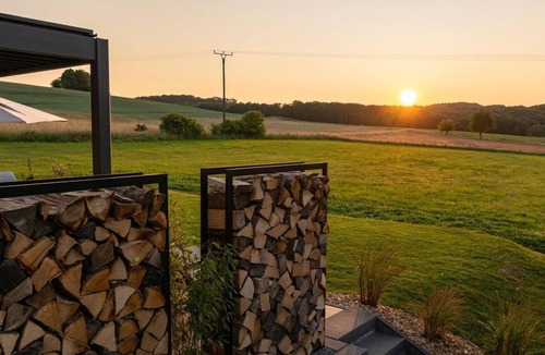 Brimingen House | Exclusive suite with whirlpool, sauna 1-2 persons - Ferienhaus Im Lachergarten