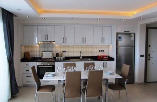 Kemer Mahallesi Apartment | Exclusive tree with sea view in Side