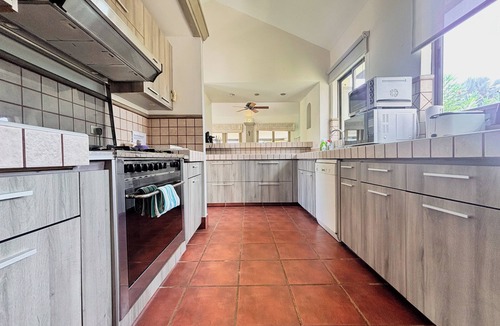 Playa Blanca Villa | Exclusive Tropical 3BR Villa in Portales