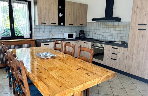 Valtellina House | Exclusive use cottage all on one floor, fenced garden. Animals welcome