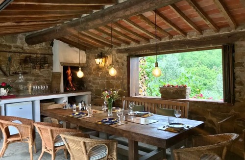 Monte San Savino House | Exclusive vacation home with pool in the heart of Tuscany for max. 10 people
