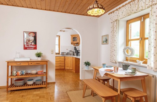 Lam House | Exclusive vacation home with sauna and wood-fired outdoor bathtub!