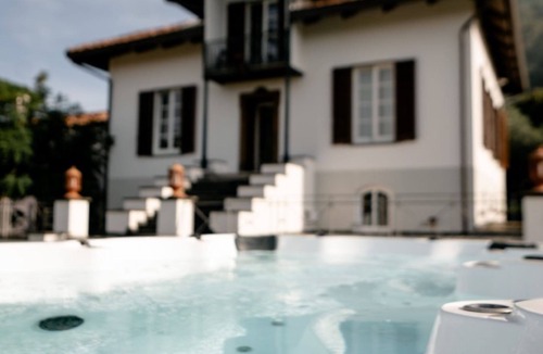 Panza Villa | Exclusive Villa in Ischia with private jacuzzi and SPA Wine and SPA