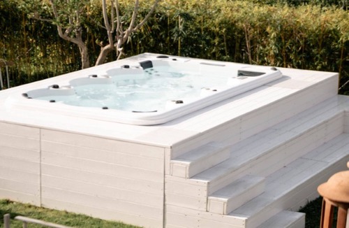 Panza Villa | Exclusive Villa in Ischia with private jacuzzi and SPA Wine and SPA