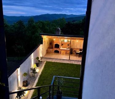 Salatrucel Villa | Exclusive Villa Jacuzzi & BBQ