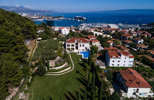 Split Villa | Exclusive Villa Marnano - Split, sea view, near center, concierge services, jacuzzi