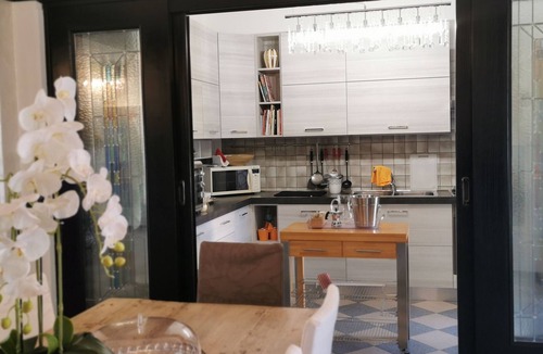 Castelbaldo Villa | Exclusive Villa with Private Pool Sleeps 12 - 6 Rooms