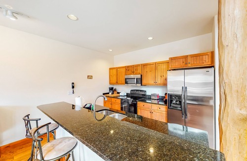 Frisco House | Exclusive Water Dance home with fireplace & deck - Walk to marina & Main St