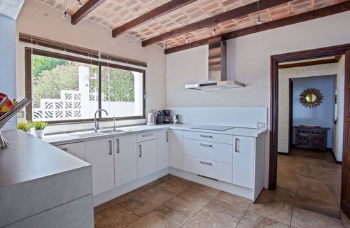 Santa Ursula Villa | Exclusivity for the highest standards in the traditional style.