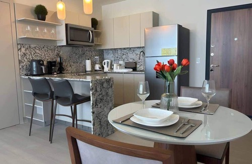Costa del Este Condo | Executive 1-Bedroom with City Views – Panama
