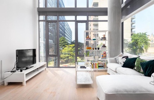 Fashion District Apartment | Executive 2-Storey Luxury King West Loft