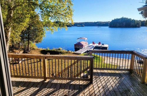Frontenac Cottage | Executive 3 bedroom Cottage on private 30 Island Lake perfect for World Cup Fans