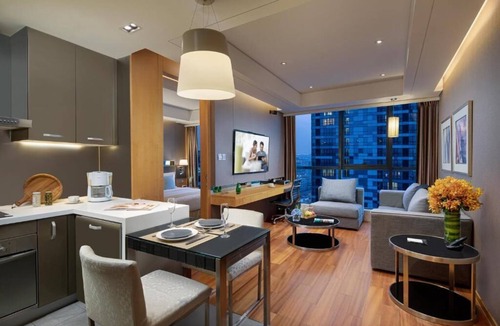 Dongzhimen Apartment | Executive 3-Bedroom Suite Near Dongzhimen Station Beijing