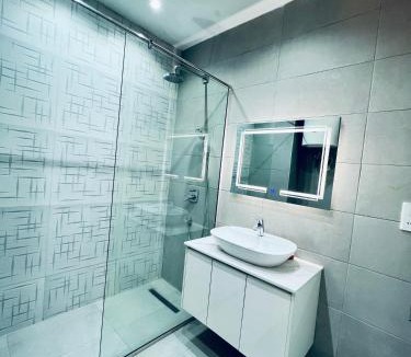Ikoyi Apartment | Executive 4bed, Luxurious.