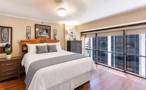 Downtown Honolulu Apartment | Executive Center Hotel Honolulu