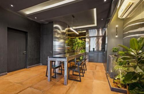 Riyadh Ski Chalet | Executive Chalet with Elegant Design A5
