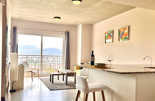 Heredia Apartment | Executive Condo | 503 | Pool, WiFi, Parks & Views