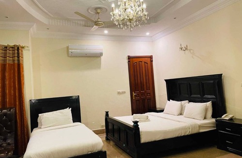 F-7 Sector Hotel | Executive Galaxy House Islamabad