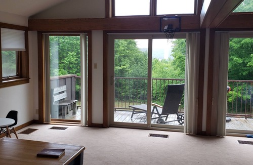 Elliot Lake House | Executive Hideaway or Family Retreat - outdoor paradise + city amenities