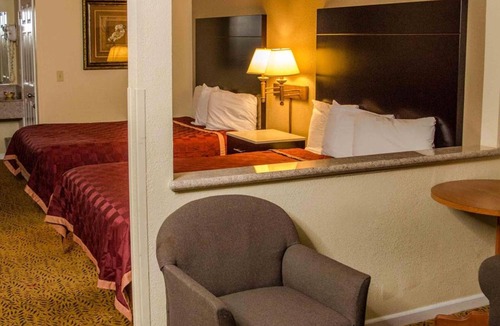 Downtown Sacramento Hotel | Executive Inn and Suites