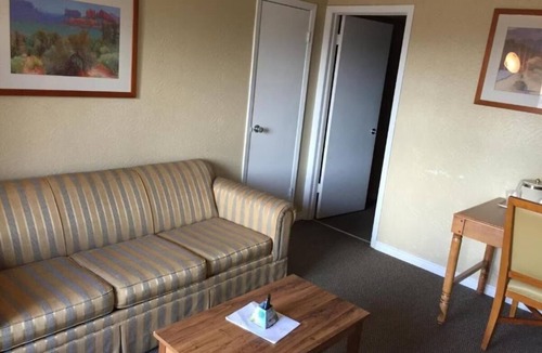 Beeville Hotel | Executive Inn Beeville US 181 By Capital O