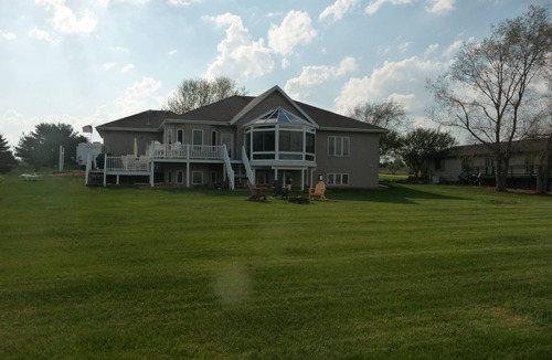 Lake Koshkonong House | Executive Lakefront Home 30 Minutes From Madison!