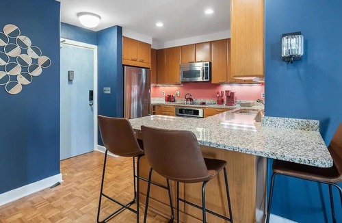 Peachtree Center Condo | Executive Level Elegance In Atlanta’s Downtown