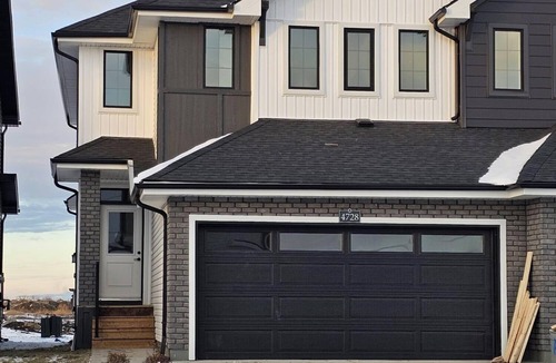 Regina House | Executive luxury suite. Unit B