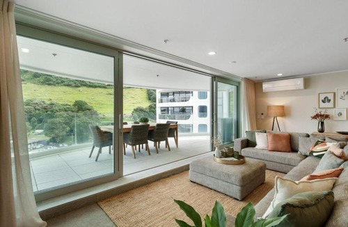 Mount Maunganui Apartment | Executive Oceanside Apartment