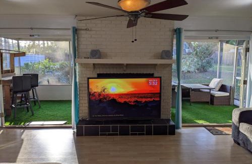 Temple Terrace House | Executive Pool Home