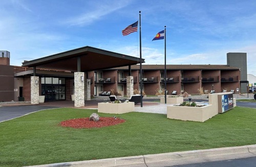 Montbello Hotel | Executive Residency by Best Western Denver East