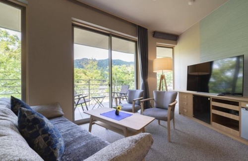 Hachiman-cho Hotel | Executive Roomwith bathroom and toilet/Gujo Gifu