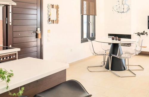 Vassilias Villa | Executive Skiathos Villa | 3 Bedrooms |.