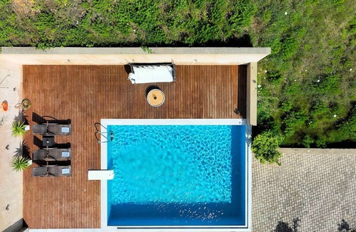 Vassilias Villa | Executive Skiathos Villa | 3 Bedrooms |.