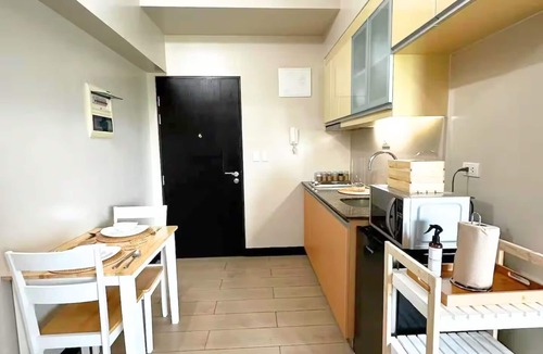 Matandang Balara Condo | Executive Studio w/View + Free Parking in Quezon City
