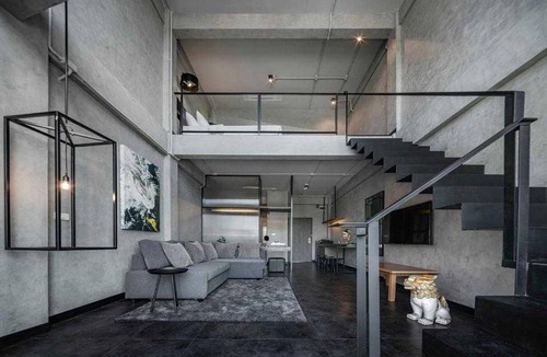 Thon Buri House | Executive Suite Chic | Bangkok City