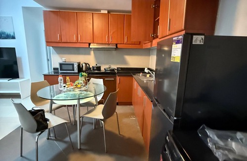 Bonifacio Global City Condo | Executive Suites Bellagio Golf View Residences