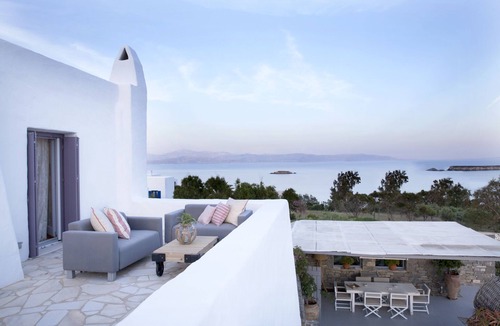 Chrissi Akti Villa | EXECUTIVE VILLA WITH PRIVATE SWIMMING POOL
