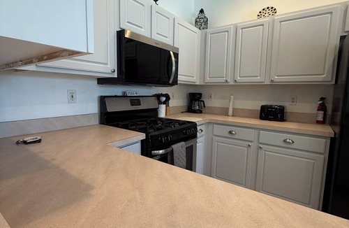 Bridgewater Crossing Villa | Executive Villa with lake views and south facing pool 4 bed 3 bath near parks