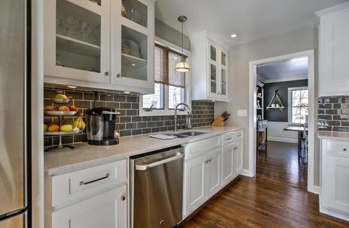 Romanelli West House | Executive World Cup Hub - GFiber - Walk to Brookside - 30-Day Private Retreat