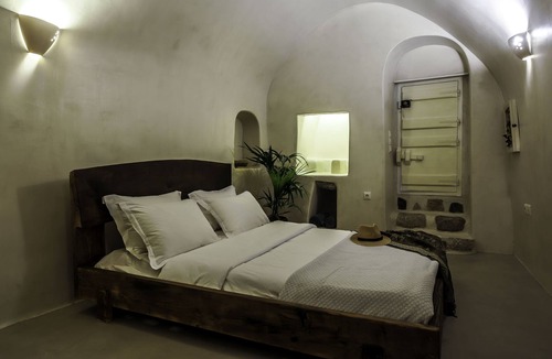 Emporio House | Exi Castle Suites