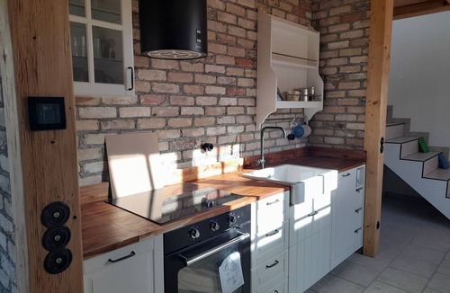 Schorndorf Apartment | Exklusive Ferienwohnung 70m2 +außenterrasse +garten + E Bike Vermietung +TV
