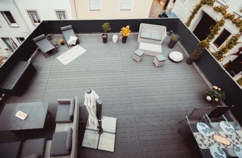 Senheim Apartment | Exklusive Ferienwohnung an der Mosel - Top Ausstattung - Dachterrasse - E-Ladestation - Netflix