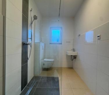Rahm Apartment | Exklusive Flughafen-Messe Apartment nähe Düsseldorf