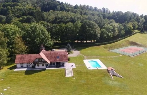 Le Saulcy Villa | Exklusive villa with tennis court, pool and golf