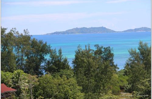 Anse Volbert Village Apartment | Exotic Guest House