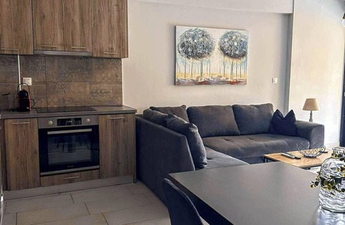 Episkopos Apartment | EXOTIC LUXURY APARTMENT: Sea Breeze Central