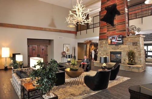 Independence Hotel | Expanded 2 Queen with Sofa Sleeper, Stoney Creek Kansas City | 2 Units