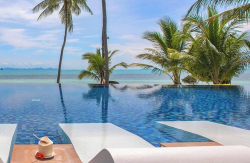 Lipa Noi Villa | Expansive 8BR Luxury Villa Lipa Noi